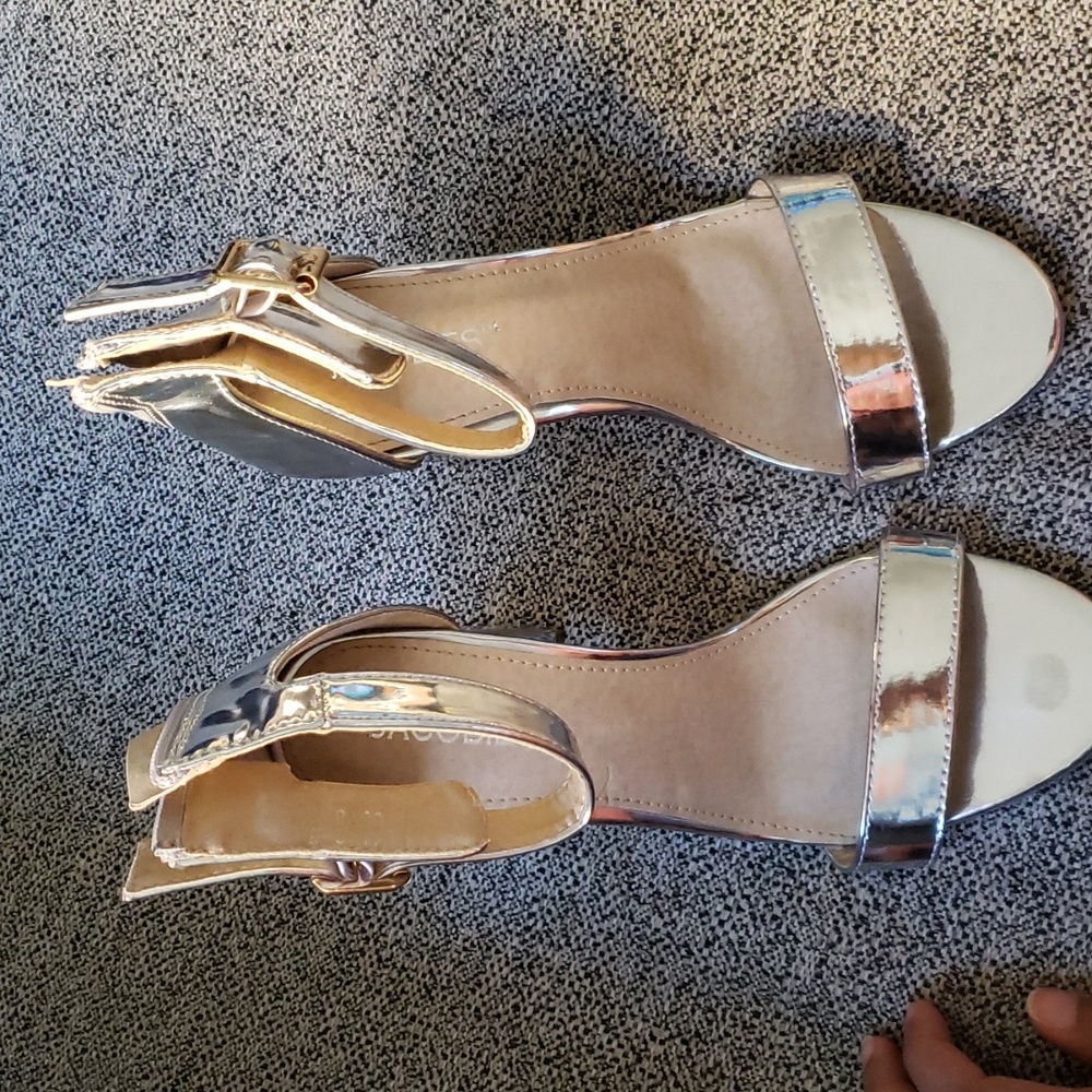 Jacobies Silver Heels